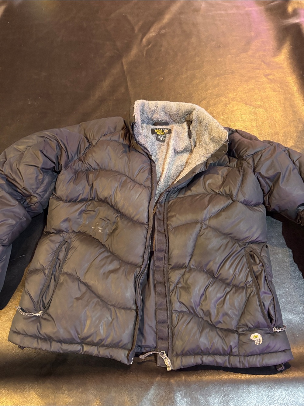 Mountain Hardwear Kids Navy Blue Puffer Jacket with Sherpa Collar